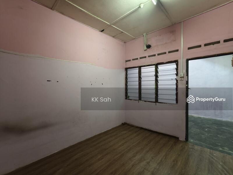 For Sale - (FULL LOAN 22x75 KITCHEN EXTENDED) Taman Dusun Jaya